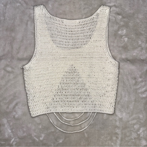 12th Tribe Bogota White Crochet Open Knit Cropped Tank Size Small - Picture 8 of 10